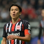Hasebe renews contract with Eintracht Frankfurt